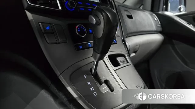 Hyundai The New Grand Starex id 3454661 из Кореи 19