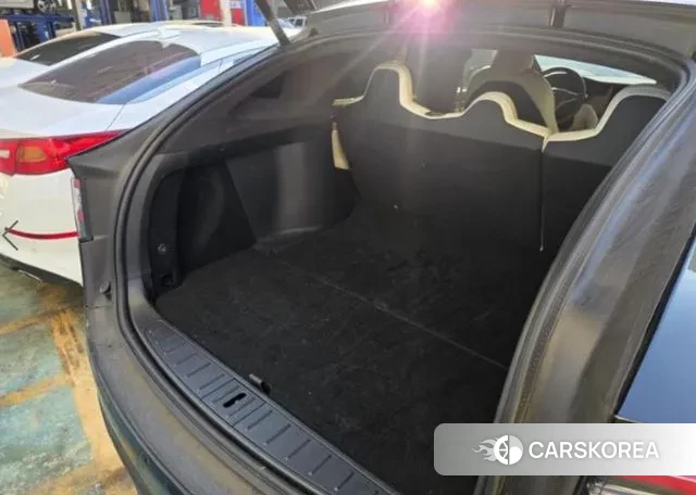 Tesla Model X id 3428403 из Кореи 10