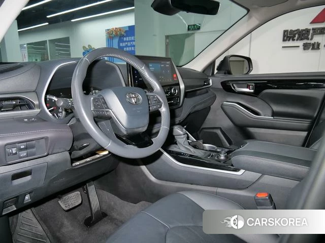 Toyota Highlander id 4273744 из Китая 19