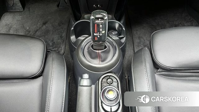 Mini Cooper S id 4384147 из Кореи 29