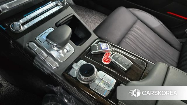 Genesis G90 id 3813226 из Кореи 19