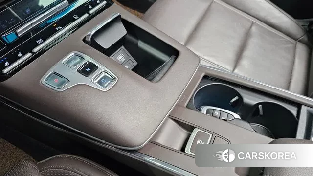 Hyundai The New Grandeur IG Hybrid id 2990016 из Кореи 19