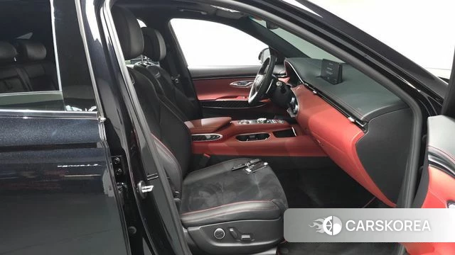 Genesis GV70 id 3859978 из Кореи 19