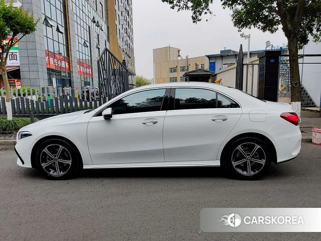 Mercedes-Benz Class A id 4335312 из Китая 9