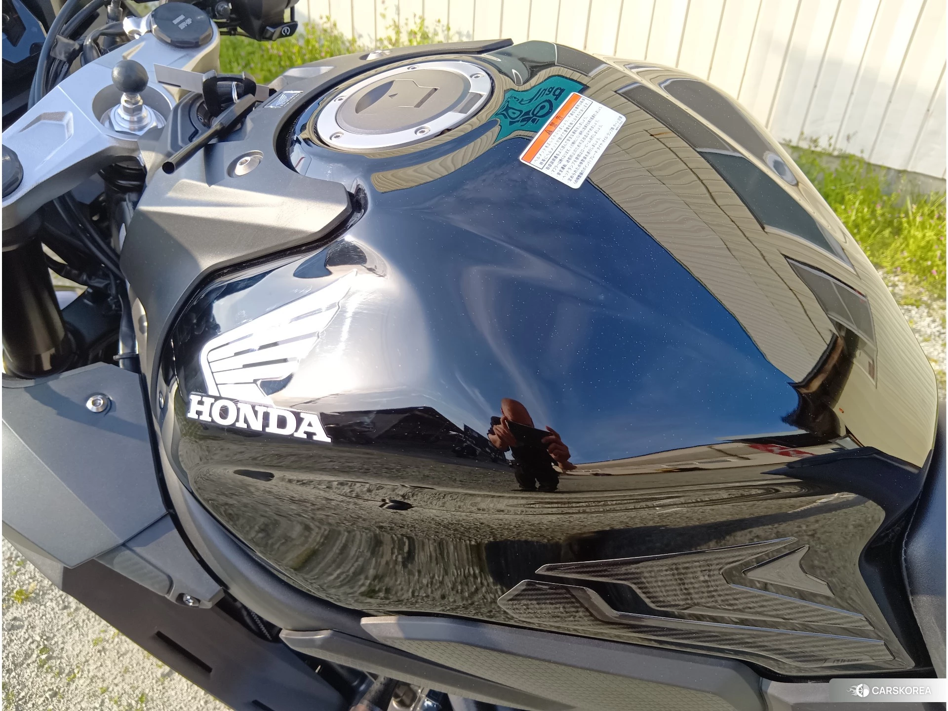 Проданный Honda CBR650R id 4184938 из Японии, фото 21