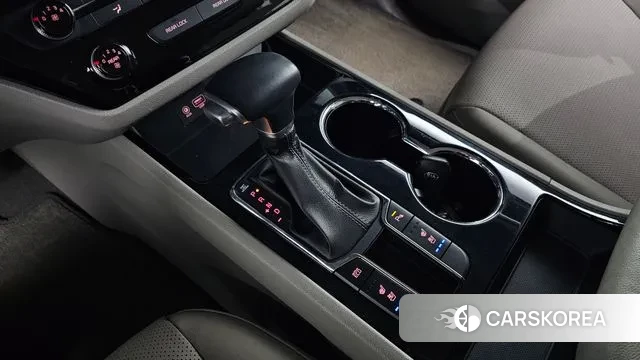 Kia The New Carnival id 3336358 из Кореи 19