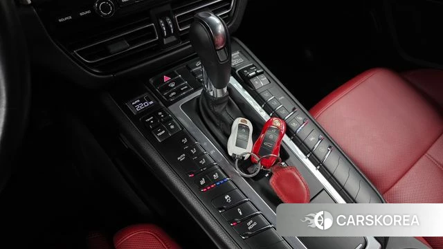 Porsche Macan id 4195776 из Кореи 30