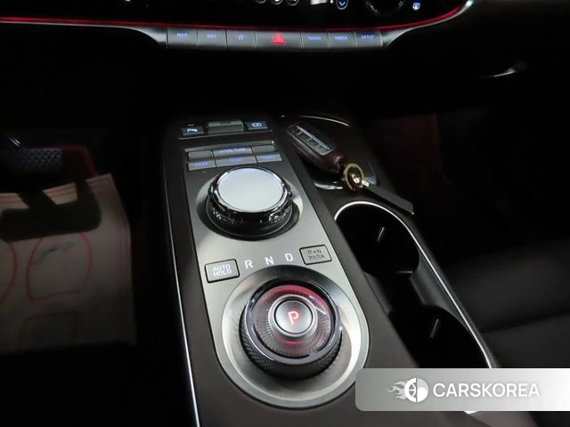 Genesis GV70 id 3919644 из Кореи 19