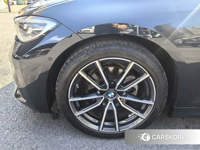 BMW 3 series id 4257832 из Китая 21