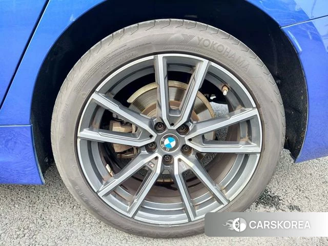 BMW 3 series id 3869875 из Китая 26