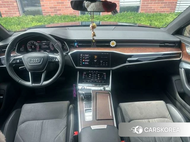 Audi A6L id 4348968 из Китая 23