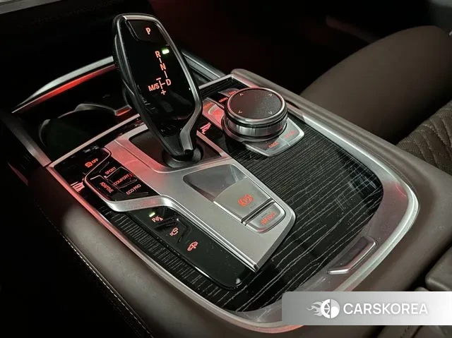 BMW 7 Series (G11) id 2900668 из Кореи 19