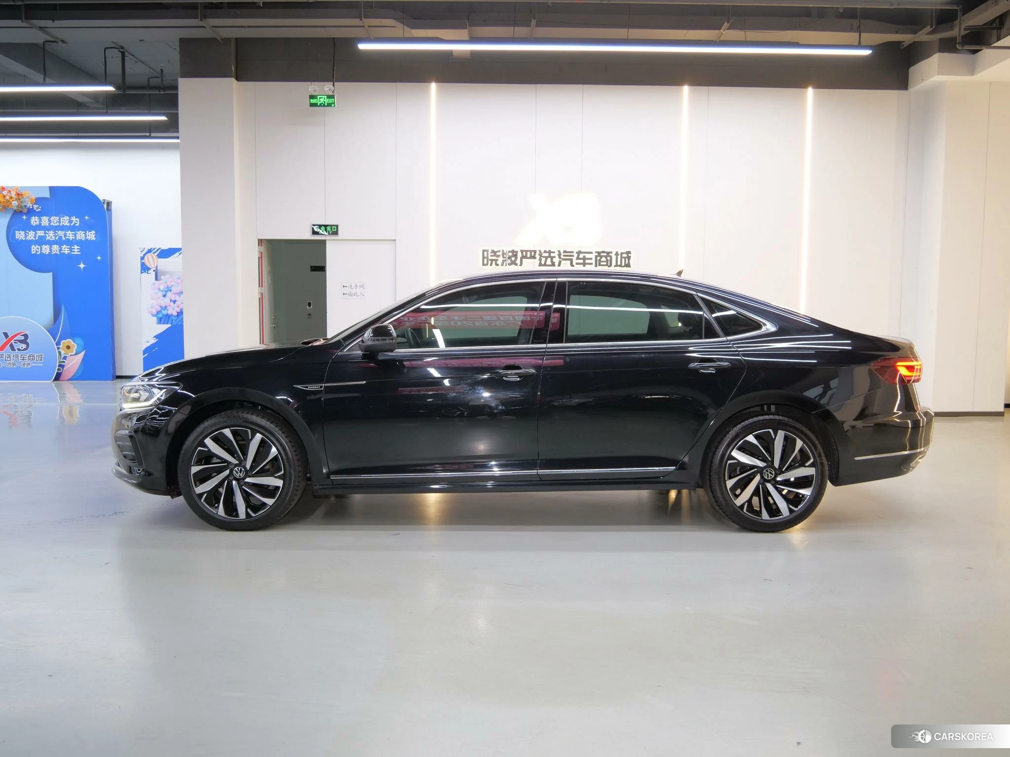 Volkswagen Passat id 4473943 из Китая 17