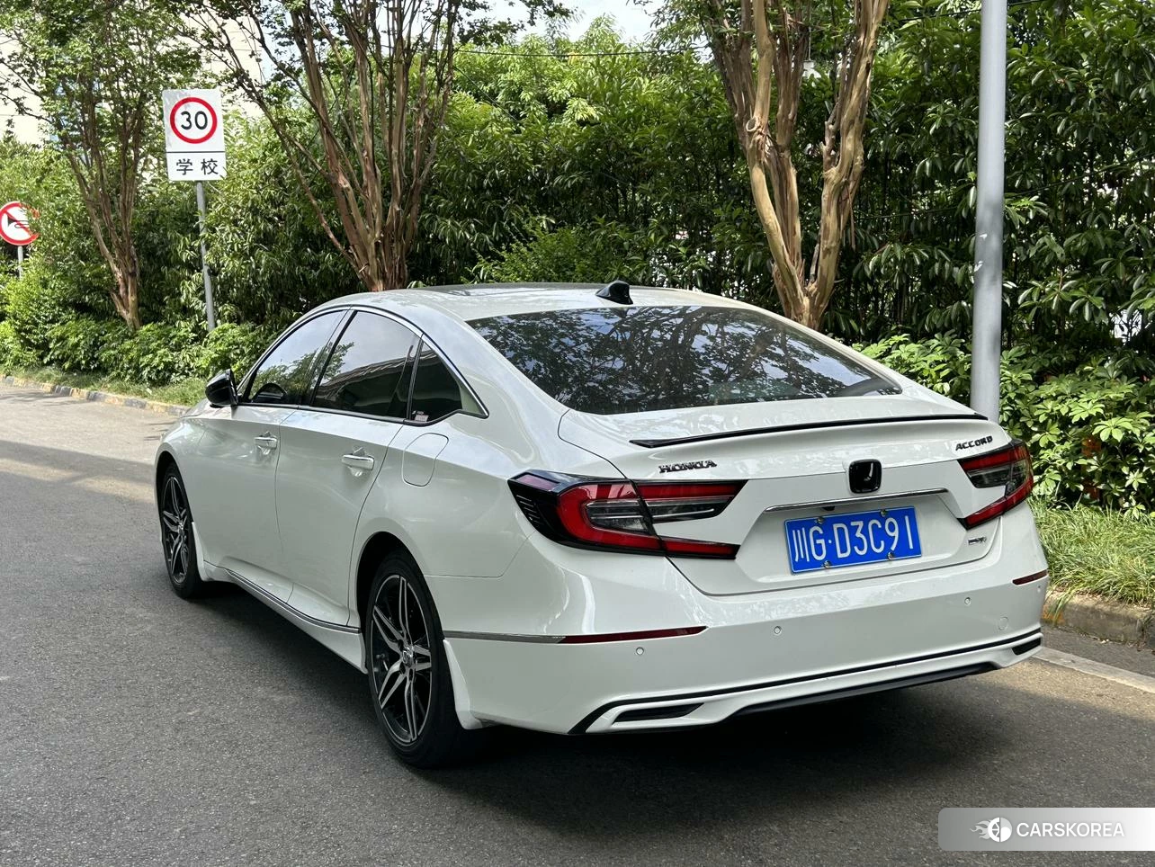 Honda Accord id 4440270 из Китая 11