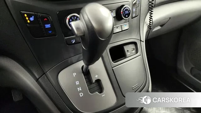 Hyundai The New Grand Starex id 3666634 из Кореи 19