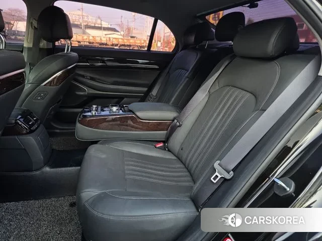 Genesis EQ900 id 3595426 из Кореи 14