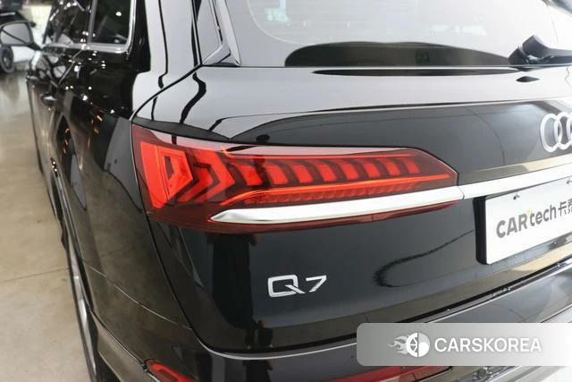 Audi Q7 id 4328995 из Китая 33