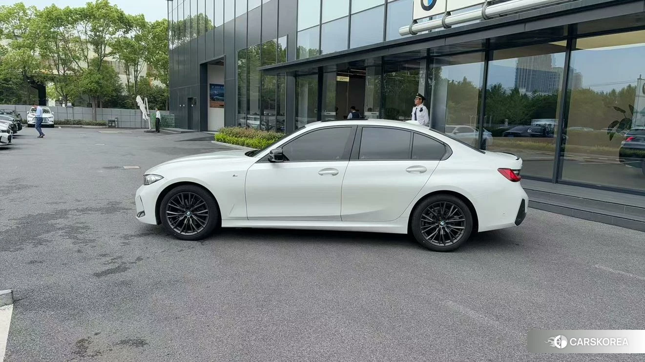 BMW 3 series id 4454288 из Китая 15