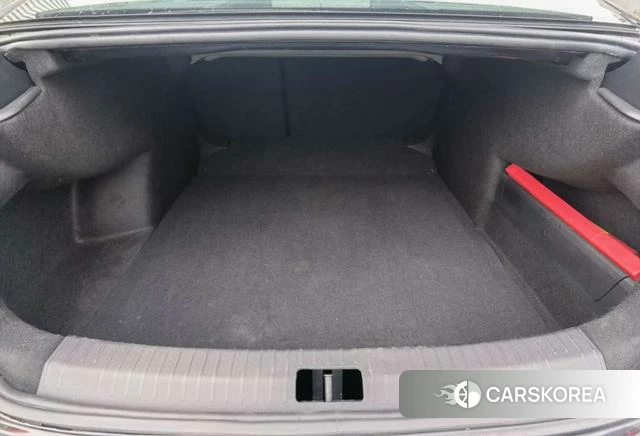 Volkswagen Passat id 4274272 из Китая 23