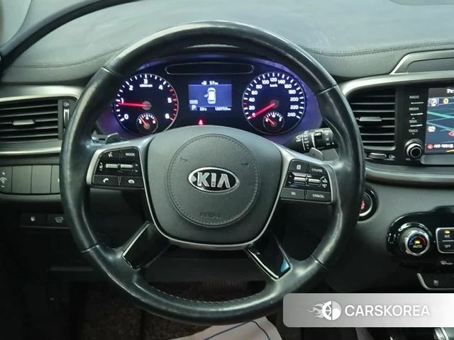 Kia The New Sorento id 4543757 из Кореи 18