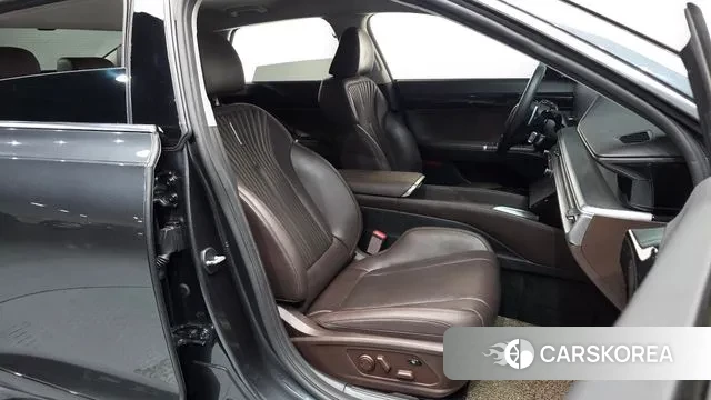 Hyundai Grandeur Hybrid (GN7) id 3452728 из Кореи 19