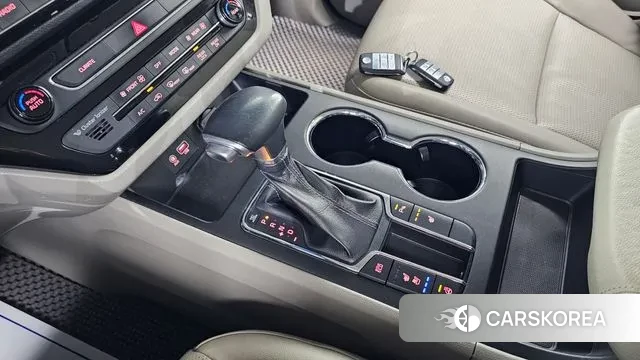 Kia The New Carnival id 3703782 из Кореи 19