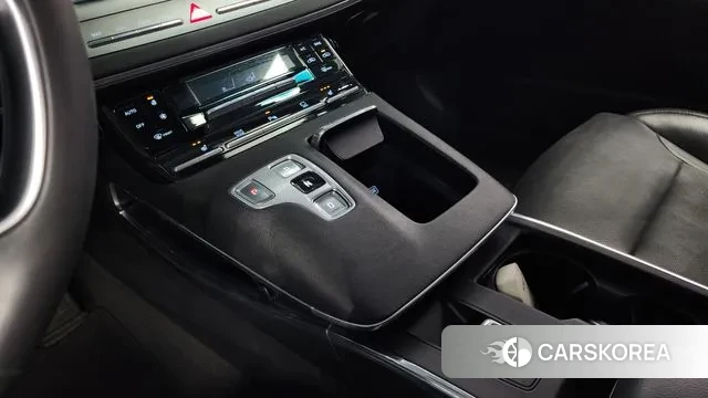 Hyundai The New Grandeur IG id 3295447 из Кореи 19