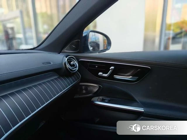 Mercedes-Benz Class C id 4240608 из Китая 14