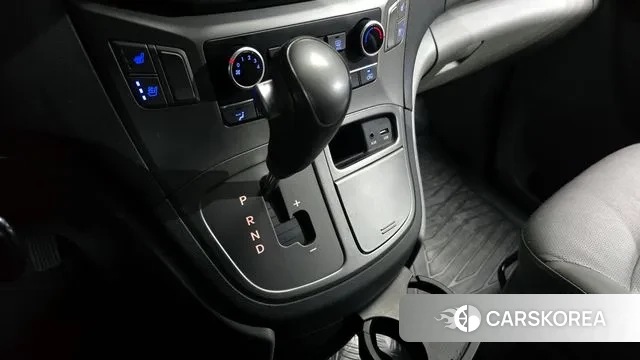 Hyundai The New Grand Starex id 3391177 из Кореи 19