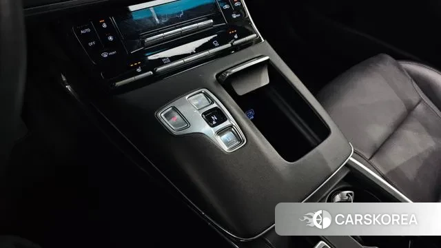 Hyundai The New Grandeur IG id 3643656 из Кореи 19