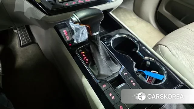 Kia The New Carnival id 3357143 из Кореи 19