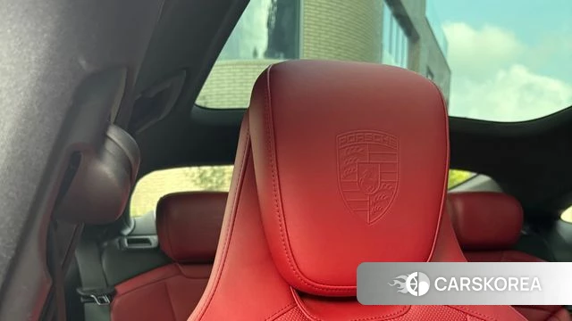 Porsche Taycan id 4625295 из Кореи 13