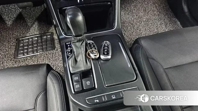 Hyundai Grandeur IG id 3055813 из Кореи 19