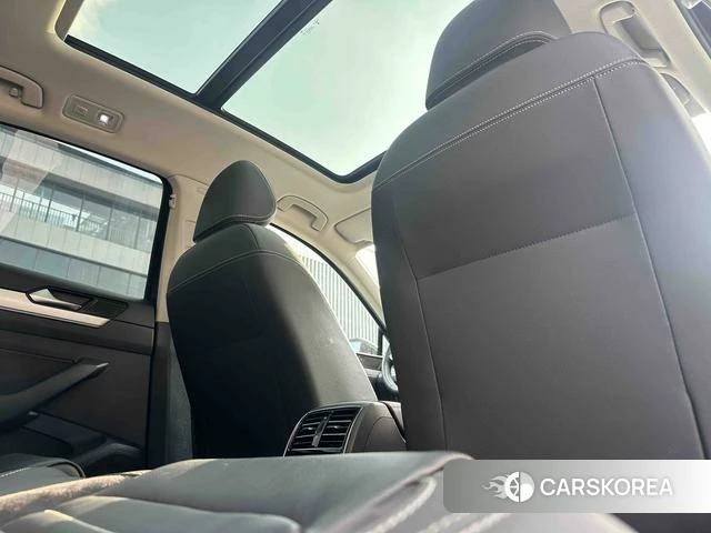 Volkswagen Magotan id 4259883 из Китая 18