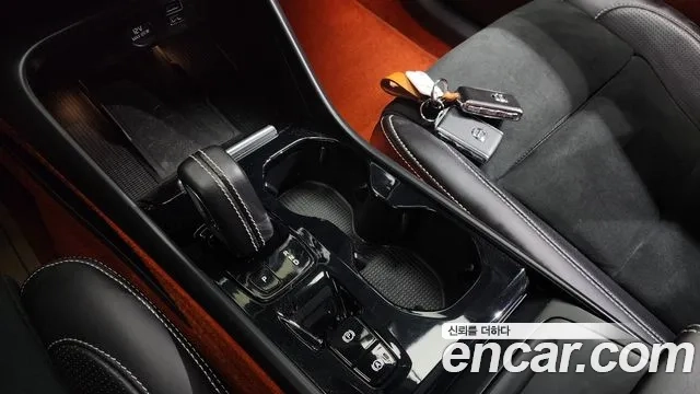 Volvo XC40 id 2936990 из Кореи 19