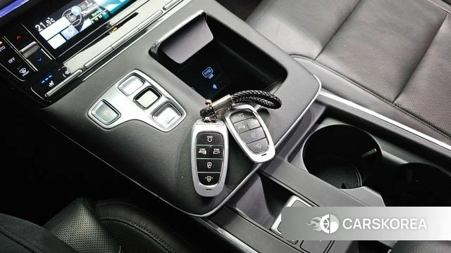 Hyundai The New Grandeur IG Hybrid id 3832863 из Кореи 19