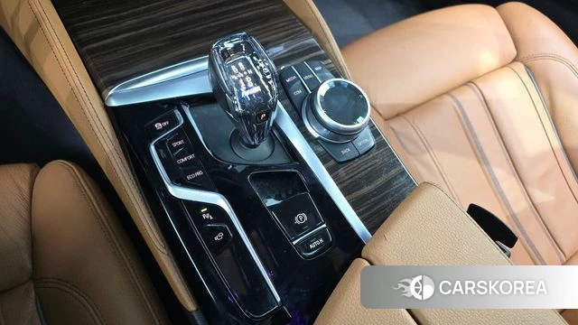 BMW 5 Series (G30) id 3878400 из Кореи 19