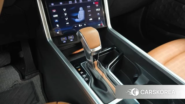 Ssangyong Torres id 4893142 из Кореи 32