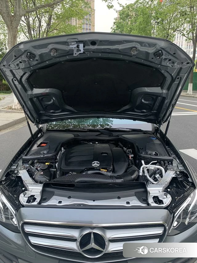 Mercedes-Benz E-class id 4236307 из Китая 14