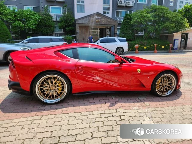 Ferrari 812 Superfast id 4496812 из Кореи 19