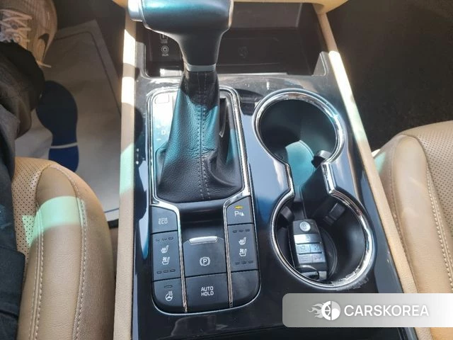 Kia The New Carnival id 4755100 из Кореи 16