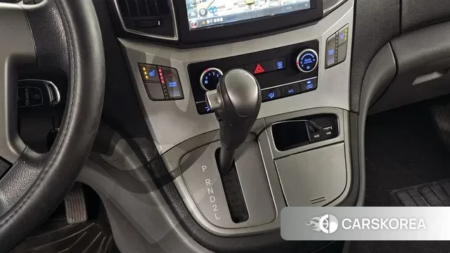 Hyundai The New Grand Starex id 3766364 из Кореи 19