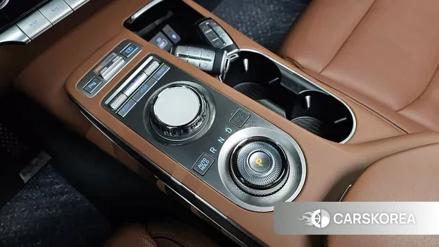 Genesis GV70 id 3621176 из Кореи 19