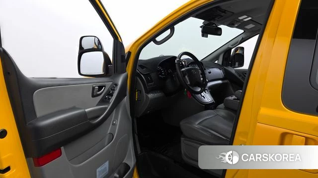 Hyundai The New Grand Starex id 4930167 из Кореи 30