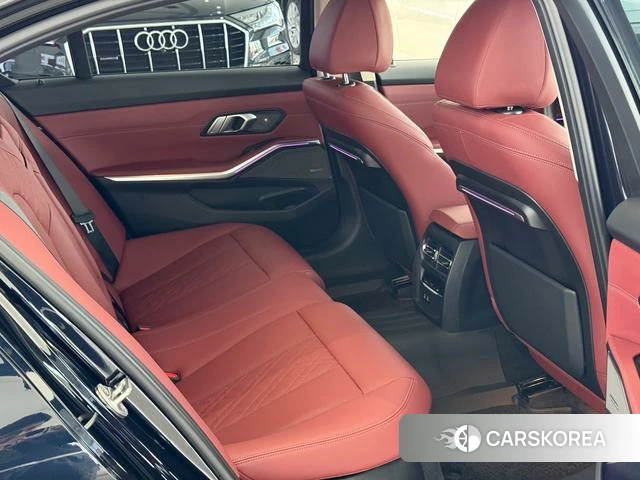 BMW 3 series id 4359121 из Китая 18