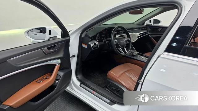 Audi A6 (C8) id 4573615 из Кореи 31