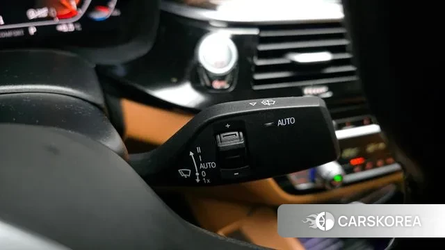 BMW 5 Series (G30) id 3759461 из Кореи 19