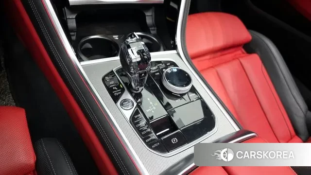 BMW 8 Series (G15) id 3348867 из Кореи 19