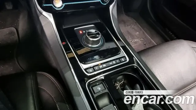 Jaguar XE id 2870597 из Кореи 19