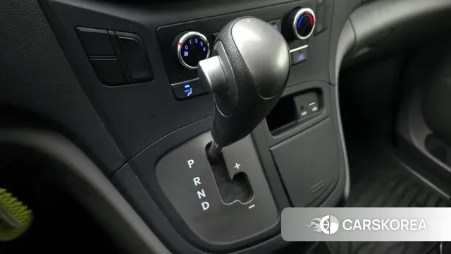 Hyundai The New Grand Starex id 3682236 из Кореи 19